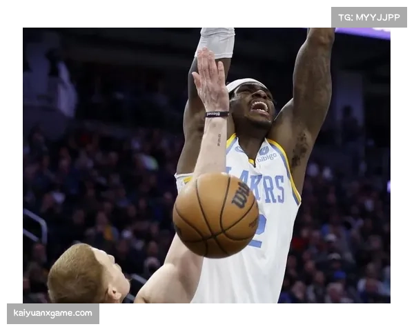 比尔复出首战14分钟得12分 得分机器状态无需担忧